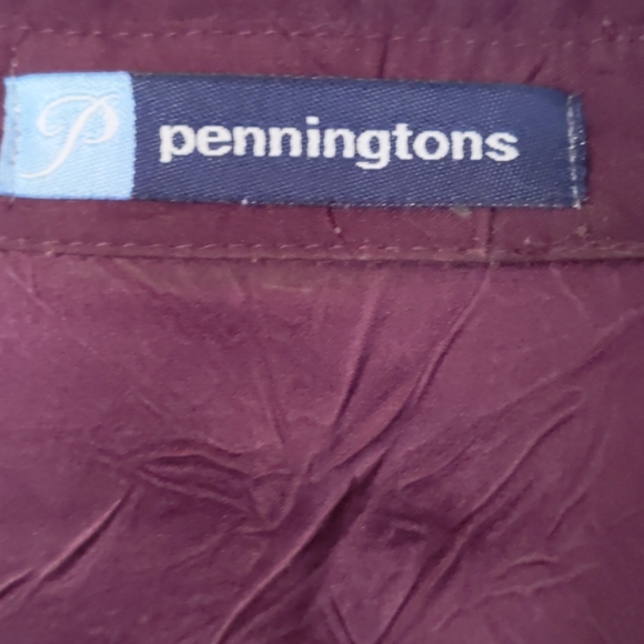 Plus size deep wine coloured Pennington's long sle - Picture 3 of 6